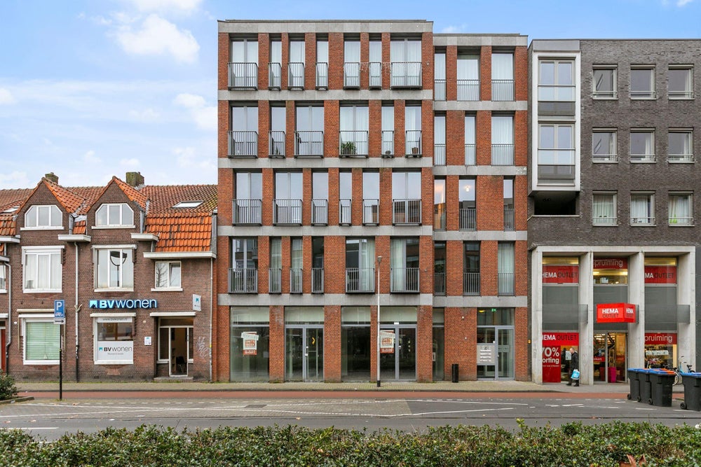 Piusplein 48 03