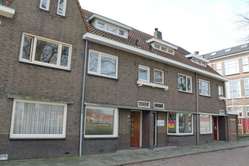 Elzenstraat 52