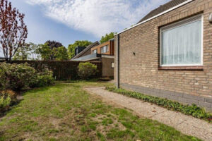 J. F. Kennedylaan 12
