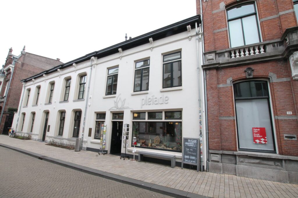 Nieuwlandstraat 36